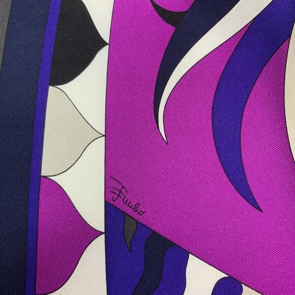 Emilio Pucci 100% Silk Geometric Print Scarf 34x34 Purple Designer Luxe - Picture 4 of 7